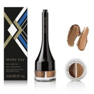 Limited-Edition Mary Kay Runway Bold Gel Liner Duo